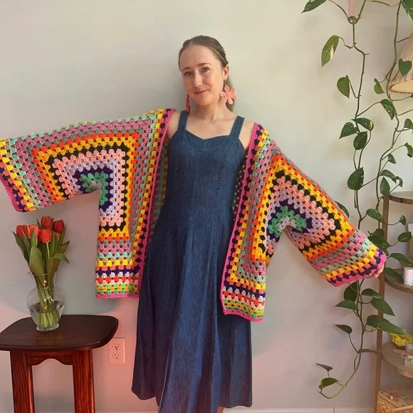 Groovy Flower Crochet Cardigan - Picture 3 of 6